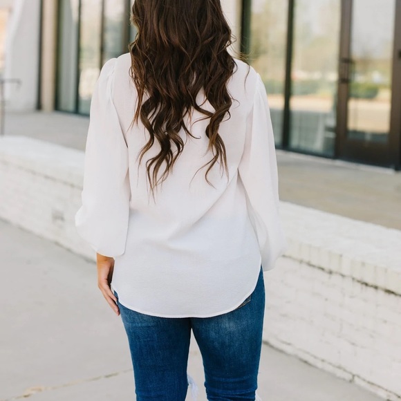 Balloon Sleeve Blouse-Ivory - Picture 3 of 5